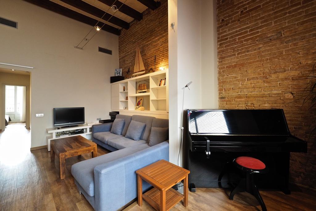 Apartment Gracia Terrace Design *