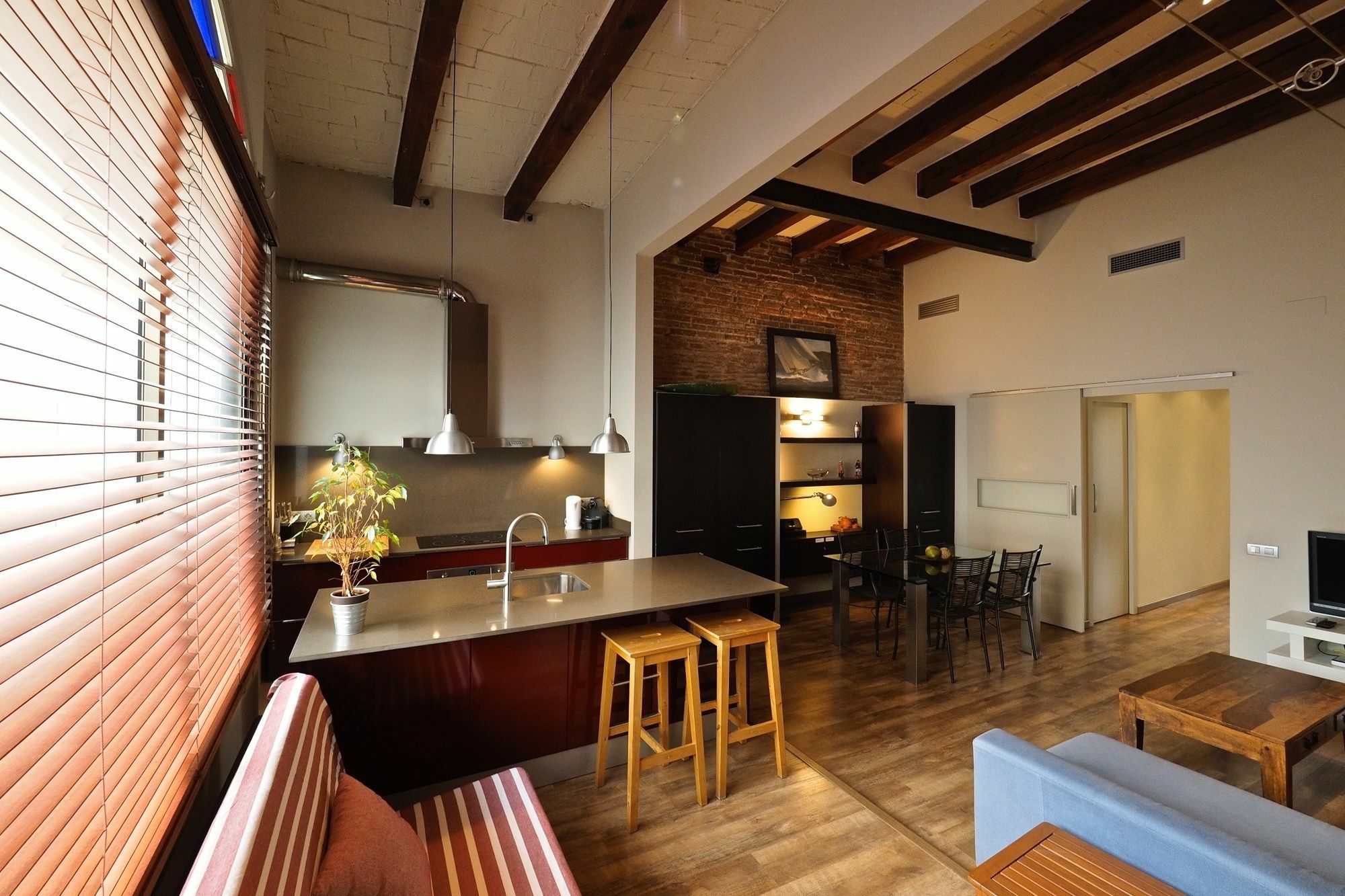 Apartment Gracia Terrace Design Barcelona